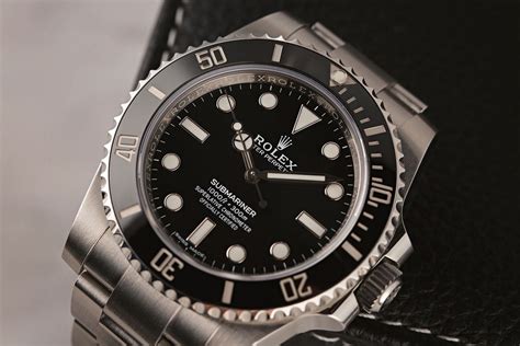 how much is a rolex submariner retail